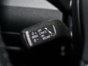 2011款1.8T 尊贵版 中控区