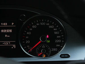 2011款1.8T 尊贵版 中控区