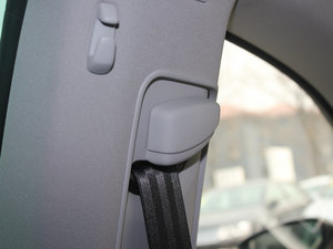 2011款2.0T 至尊版 空间座椅