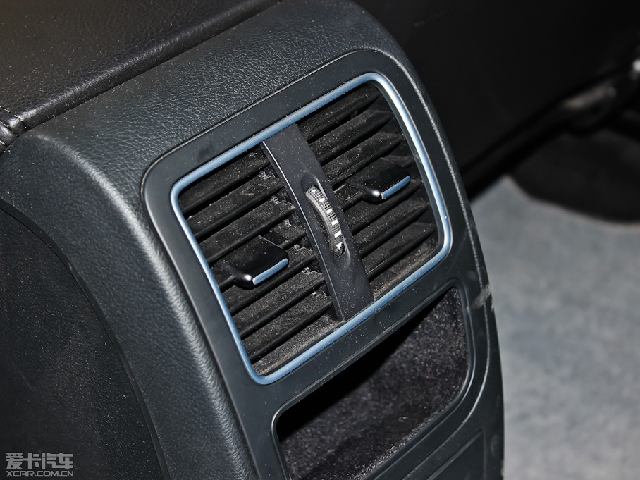 2012���~�v 1.4T ���A��