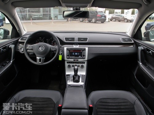 一汽-大眾2012款邁騰