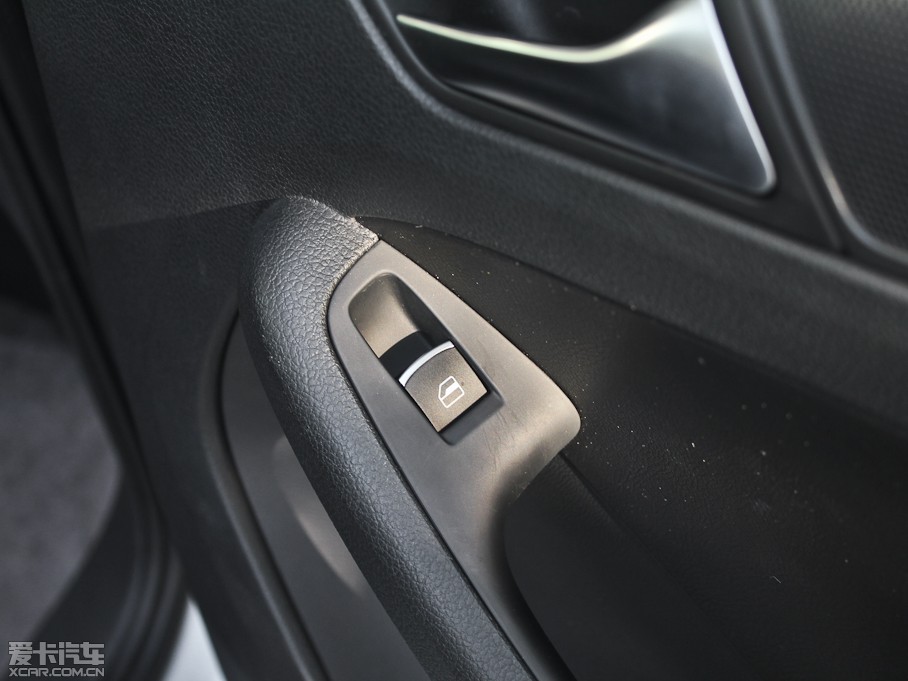 2012�����v 1.8T �Ԅ�(d��ng)��Ş��