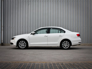 2012款1.4T 自动豪华版 正侧（左）