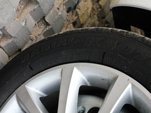 2012款1.4T 自动豪华版 轮胎尺寸