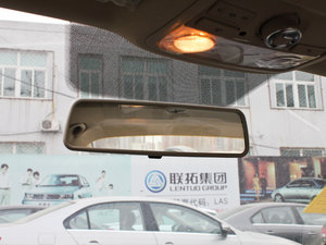2012款1.4T 自动豪华版 车内后视镜