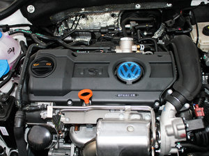 2012款1.4T 自动豪华版 发动机