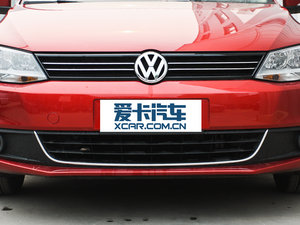 2012款1.6L 自动舒适版 中网