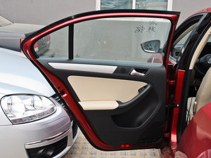 2012款1.6L 自动舒适版 左后车门