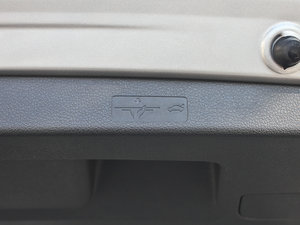 20121.8T Ԅ(dng)Ş g