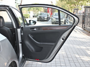 20121.8T Ԅ(dng)Ş g