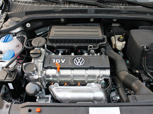 2012款1.6L 手动舒适版 发动机
