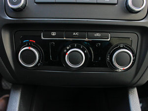 2012款1.6L 手动舒适版 空调调节
