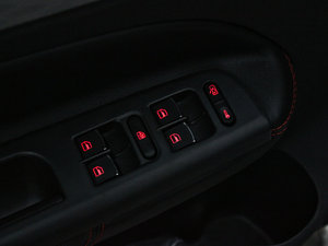 20121.4T ք(dng)Sportline {܇(ch)ƅ^(q)	