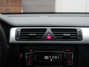 20121.4T ք(dng)Sportline {(dio)L(fng)