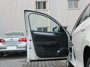 20121.4T DSG A {λ܇T