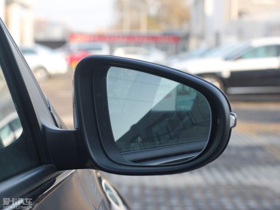 2012��ߠ���GTI 2.0 TSI