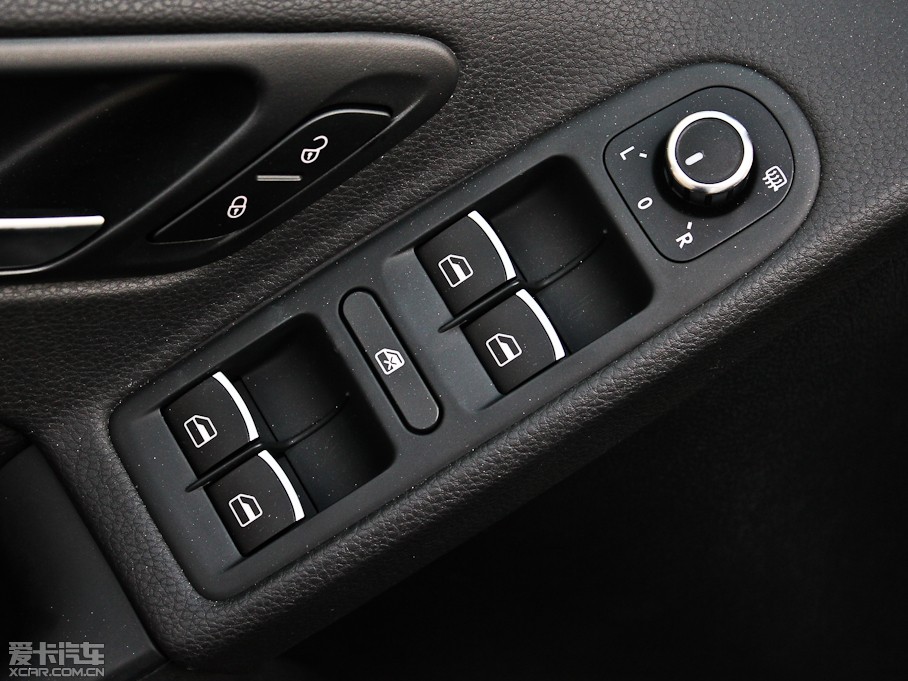 2012��ߠ���GTI 2.0 TSI