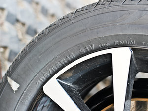 20121.4T ԄӺA ݆̥ߴ