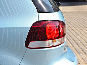 20121.4T {(ln)(q) (x)(ji)^