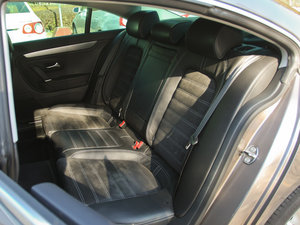 2012款1.8T 豪华版 后排座椅