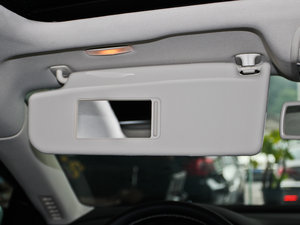 2012款3.0L V6 遮阳板（左）