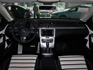 2012款3.0L V6 中控区