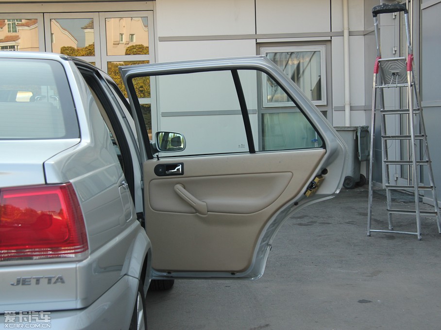 2012_(d) 1.6L ǰl(wi)