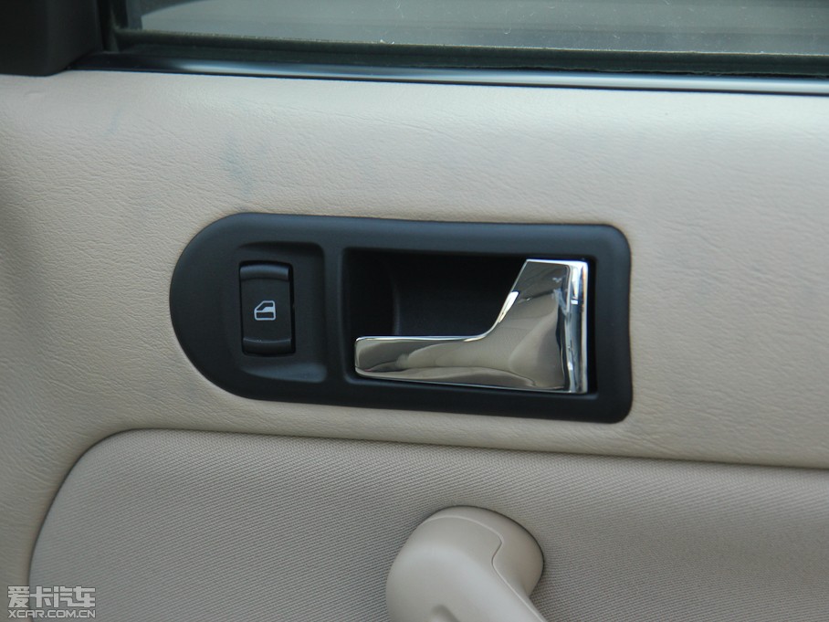 2012_(d) 1.6L ǰl(wi)