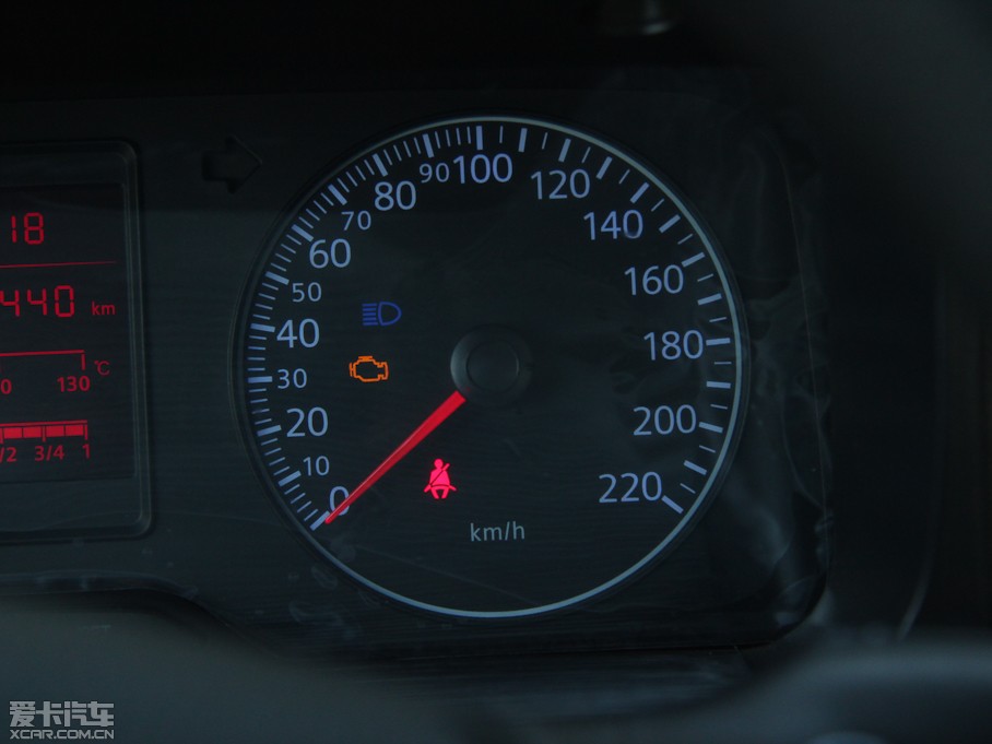 2012_(d) 1.6L ǰl(wi)