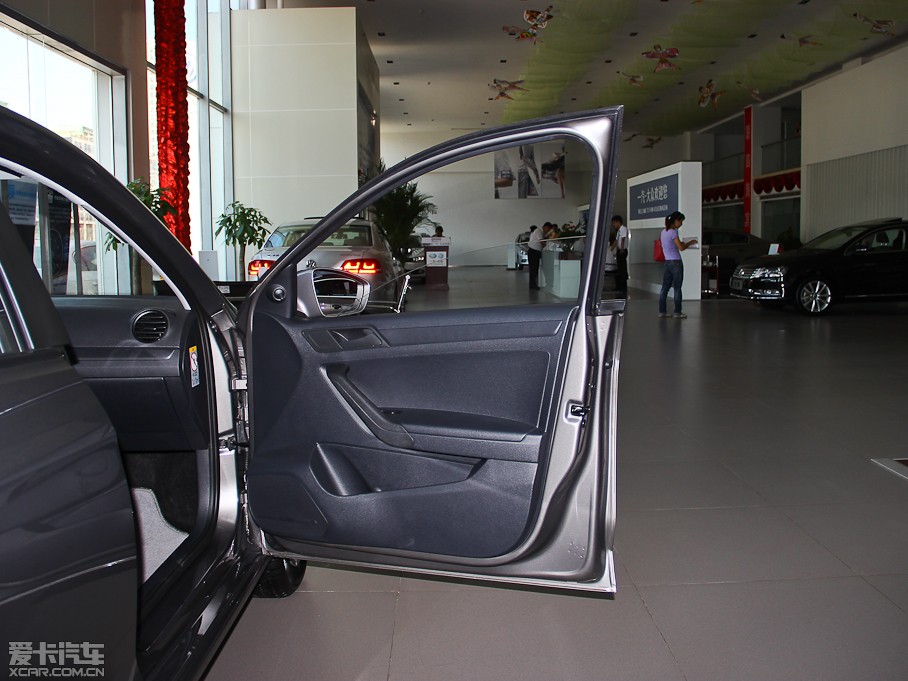 2013����_ 1.6L �քӕr����