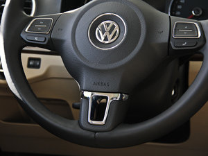 2013款1.6L 手动豪华型 空间座椅