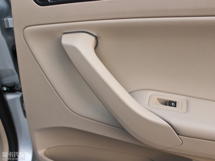 2013(li) 1.6L Ԅ(dng)m