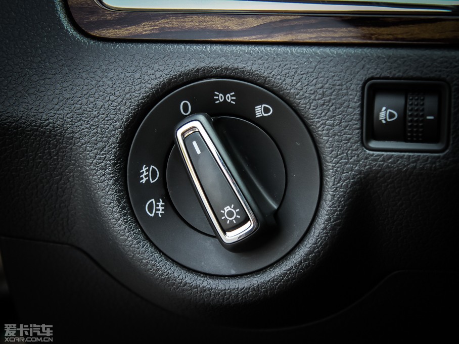 2013(li) 1.4T Ԅ(dng)A