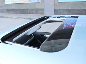 2013款1.4T 蓝驱版 空间座椅