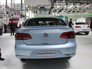 2013款1.4T 蓝驱型 正后	