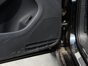 20132.0TSI GLI п؅^