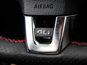 20132.0TSI GLI п؅^