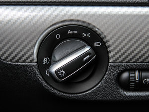 20132.0TSI GLI п؅^