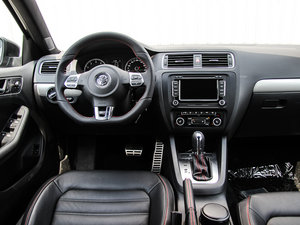 20132.0TSI GLI п؅^