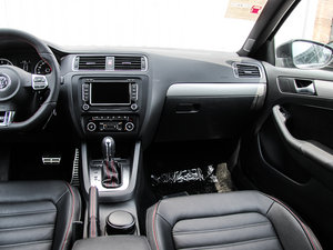 20132.0TSI GLI п؅^