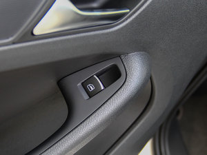 20132.0TSI GLI п؅^