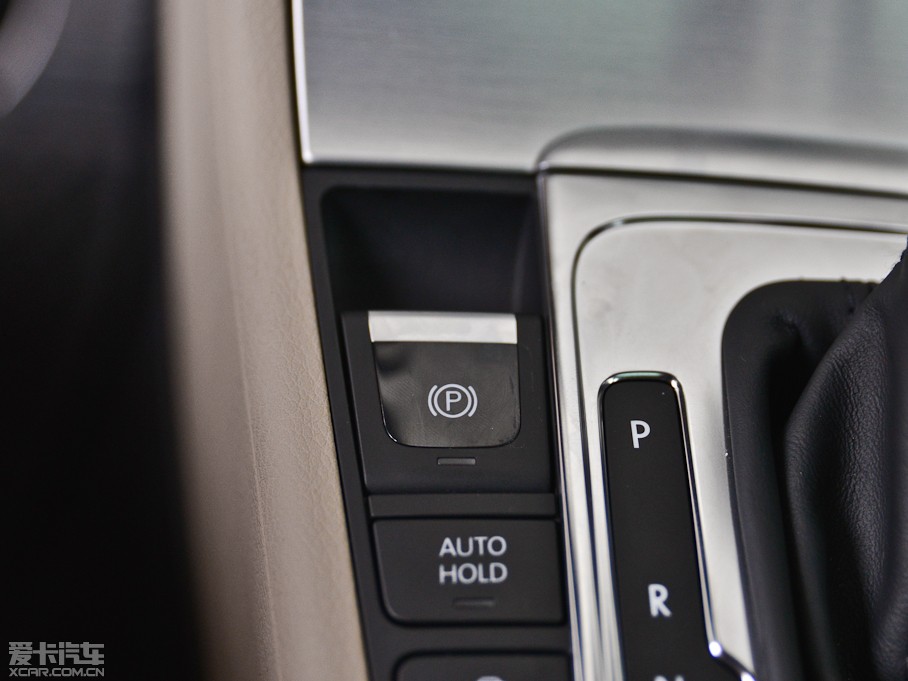 2013���CC 1.8TSI ���F��