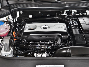 2013款1.8TSI 尊贵型 发动机
