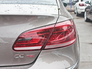 2013款2.0TSI 至尊型 尾灯