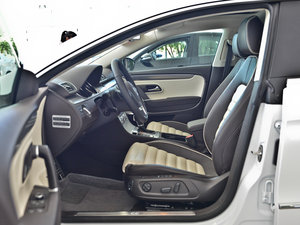 2013款3.0FSI V6 前排空间