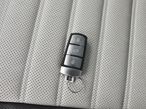 2013款3.0FSI V6 车钥匙