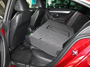 2013款2.0TSI 豪华型 后排座椅放倒
