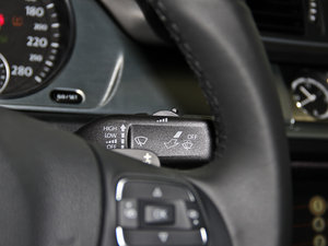 2013款2.0TSI 豪华型 中控区