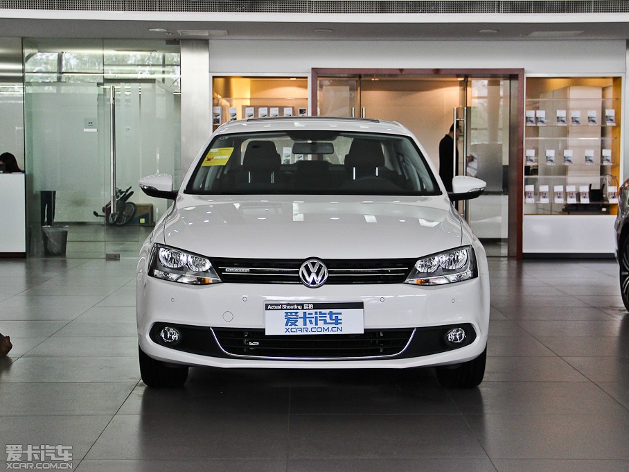 2014v 1.4TSI {(q)