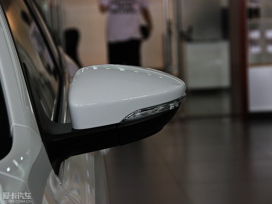 2014v 1.4TSI {(ln)(q)